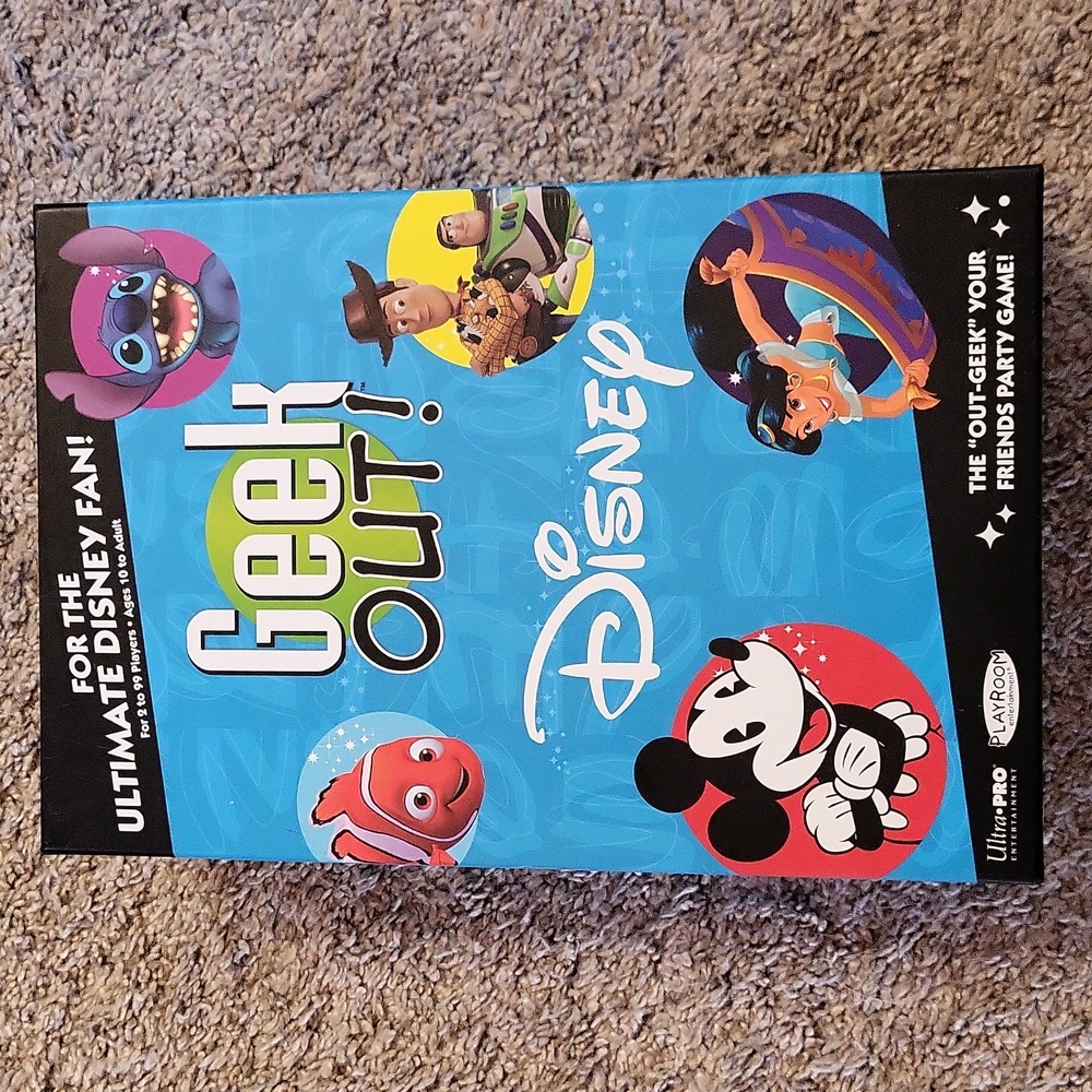 Geek Out! Disney Board Game - Picture 1 of 6